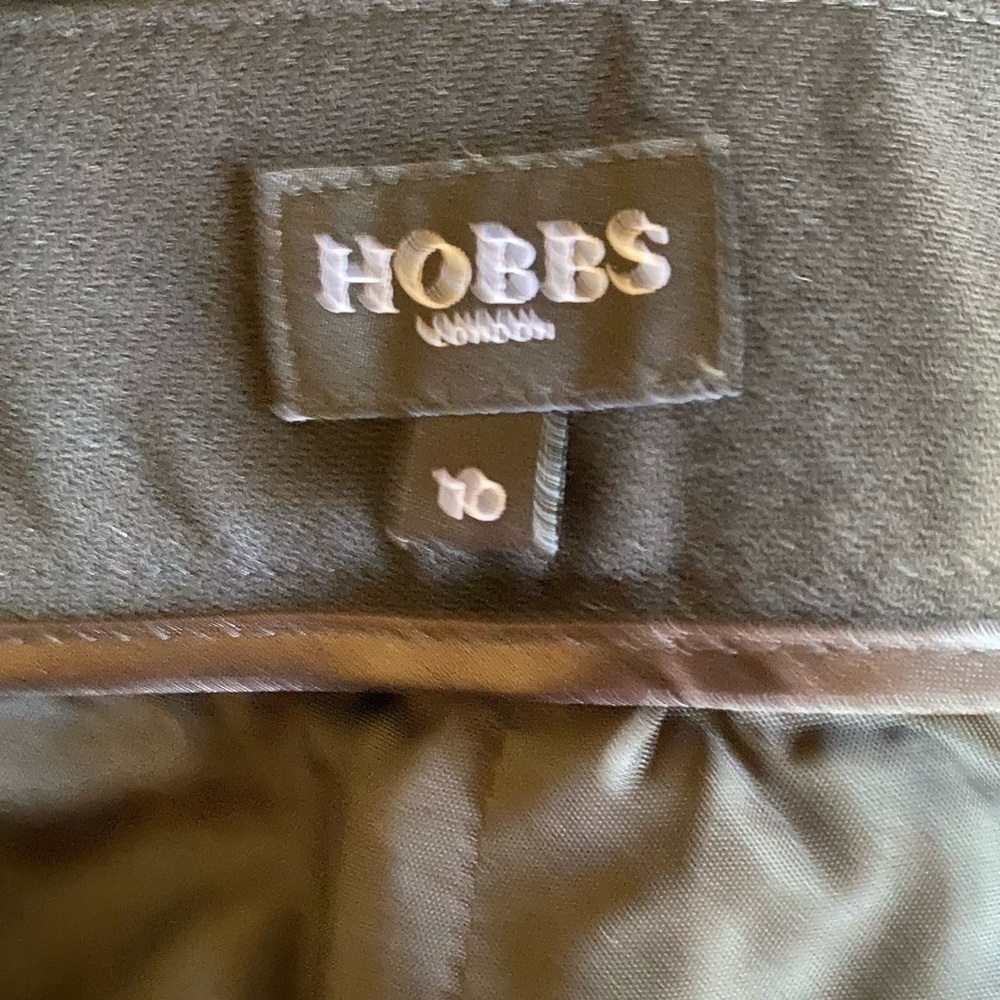 HOBBS Elegant Black Trousers for Versatile Style - Picture 5 of 7